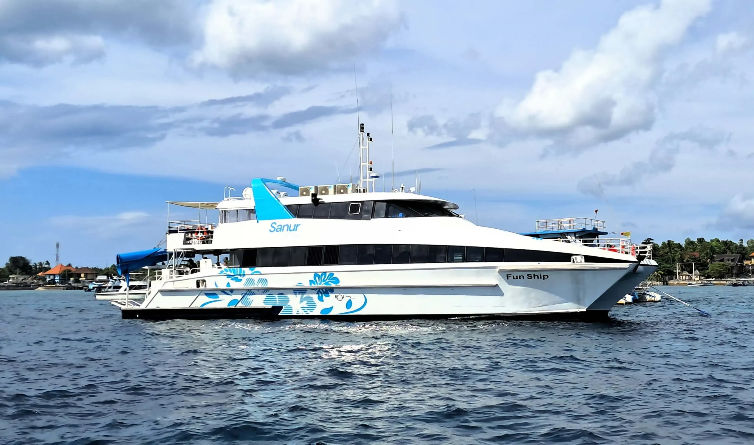 The Best Ferries for Families and Traveling to Nusa Penida